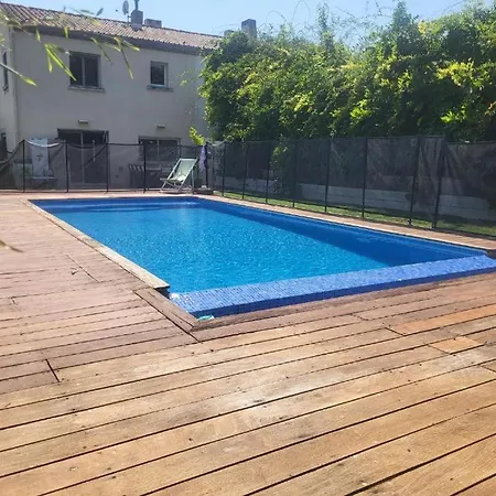 Σπίτι διακοπών Familiale Spacieuse Avec Piscine Et Climatisation A 10 Minutes Des Plages *