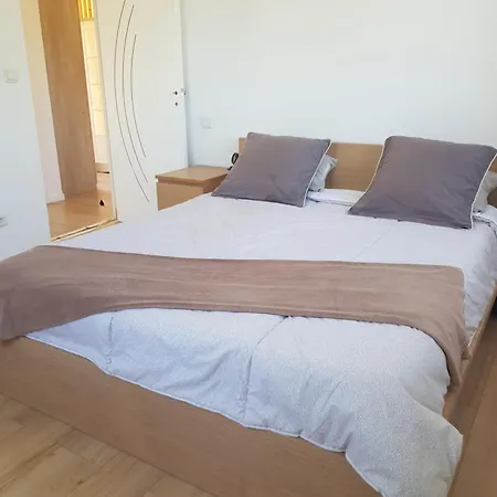 Familiale Spacieuse Avec Piscine Et Climatisation A 10 Minutes Des Plages Tatil Evi *
